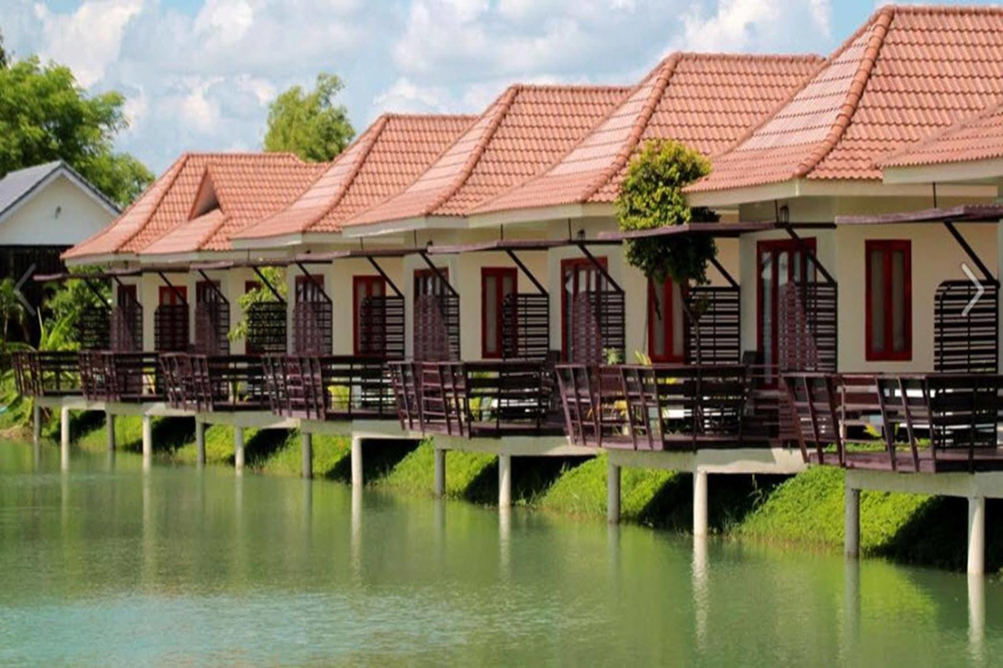 Lemon Resort Бурирам Экстерьер фото